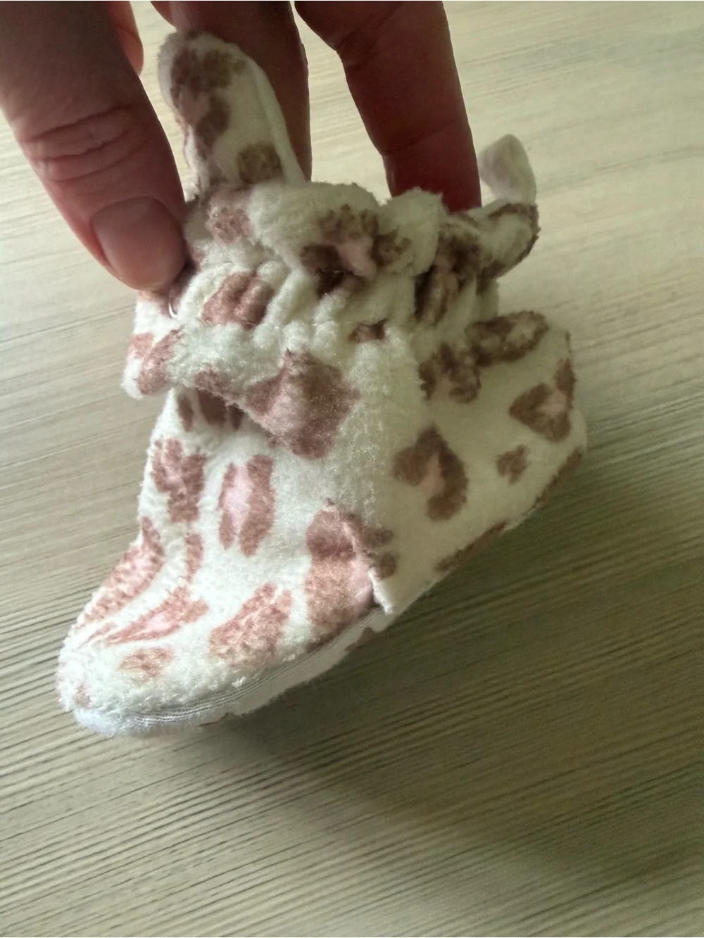 Robeez Cream and Brown Plush Baby Booties